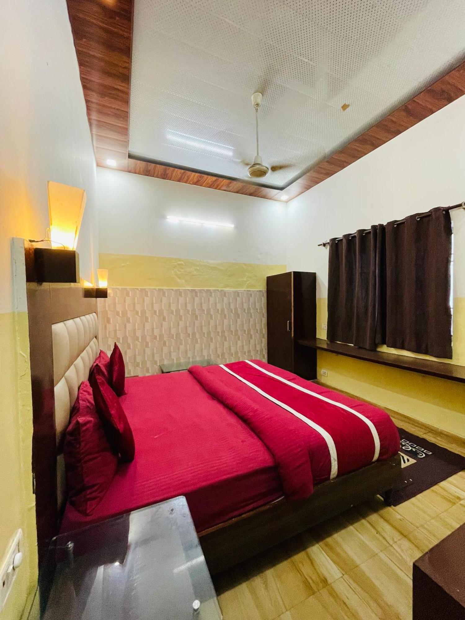 Hotel Fusion Best Rooms Agra  Exterior foto