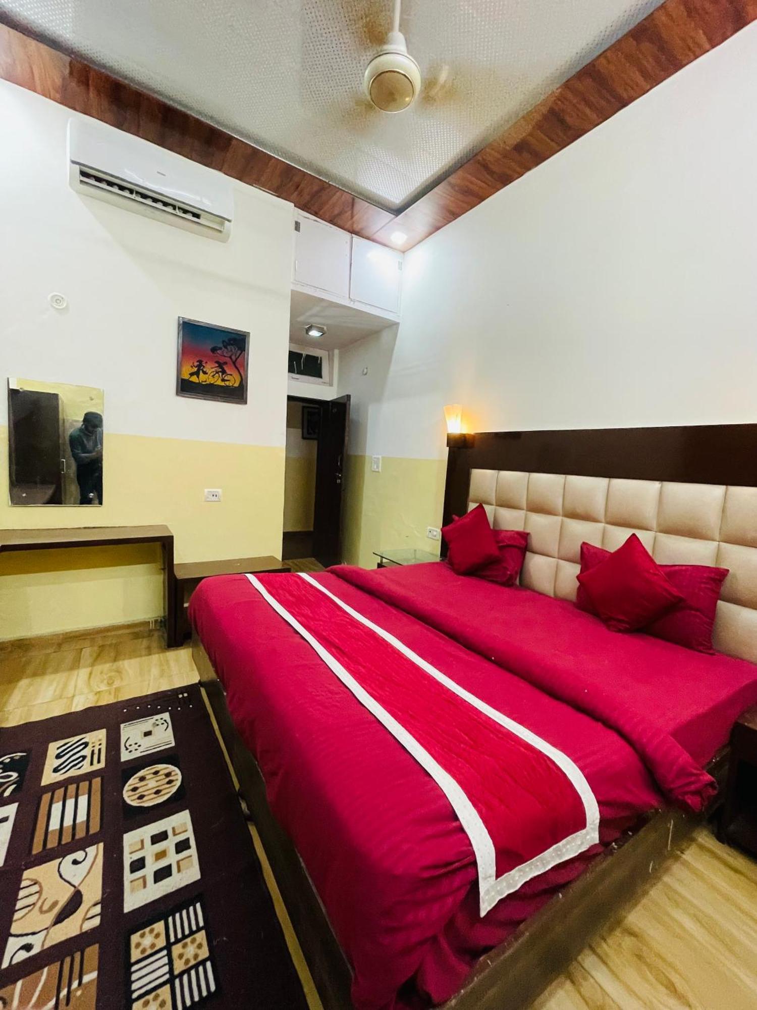 Hotel Fusion Best Rooms Agra  Exterior foto